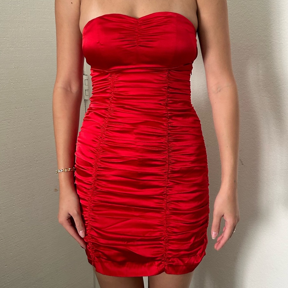 Express Vibrant Red Strapless Dress